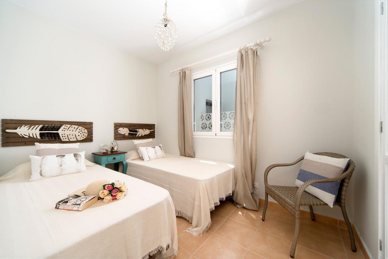 Famara Views Apartment Екстериор снимка