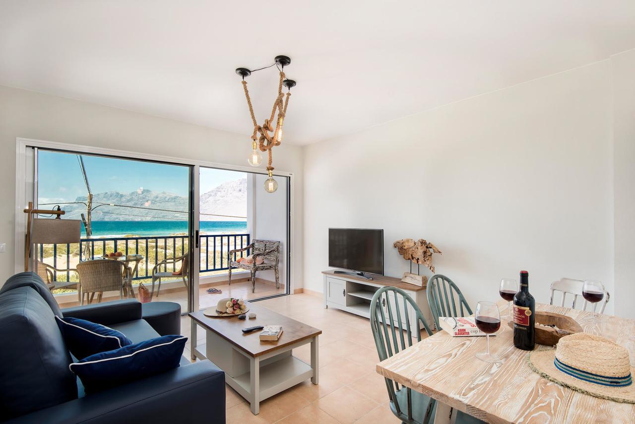Famara Views Apartment Екстериор снимка